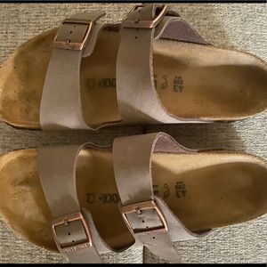 Birkenstocks men’s unisex size 10 in men’s